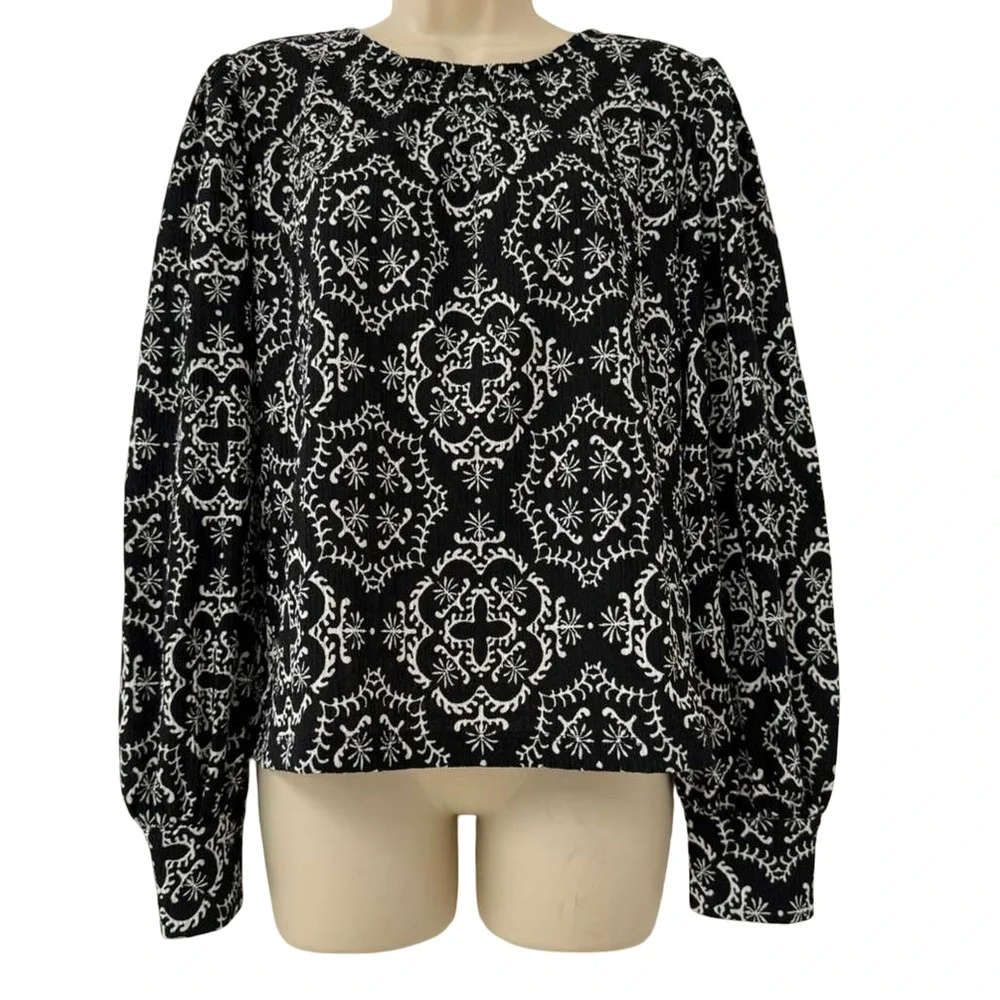 Ann Taylor Loft Black White Print Puff Long Sleeve Lightweight Top Shirt sz M